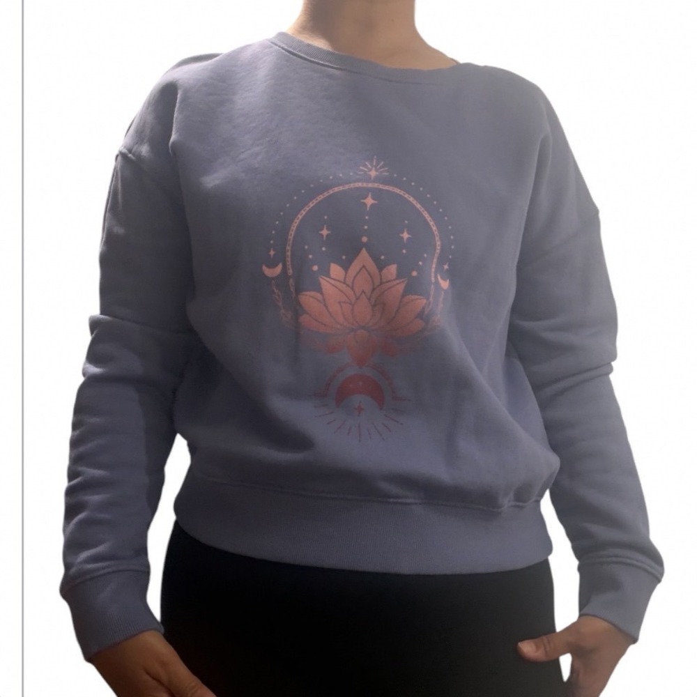 Pact Organic Cotton Lotus Celestial Graphic Sweatshirt Blue Womens Medium